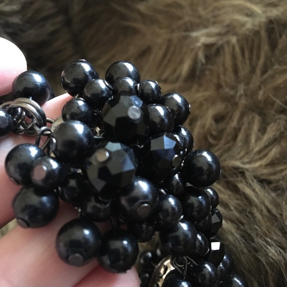 Vintage blackberry beaded cluster necklace - Picture 7 of 10